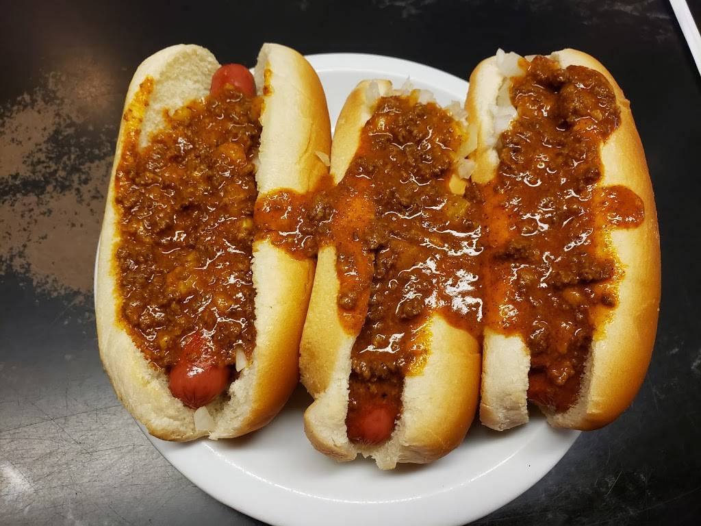 Old Fashion Hot Dogs | meal takeaway | 4008 Lorain Ave, Cleveland, OH 44113, USA | 2166314460 OR +1 216-631-4460