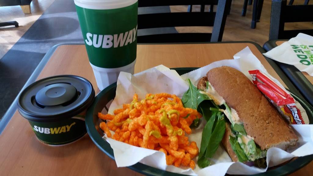 Subway Restaurants | restaurant | 26795 E. Hwy 380, Suite 1100, Magnolia Crossing, Aubrey, TX 76227, USA | 9723476253 OR +1 972-347-6253