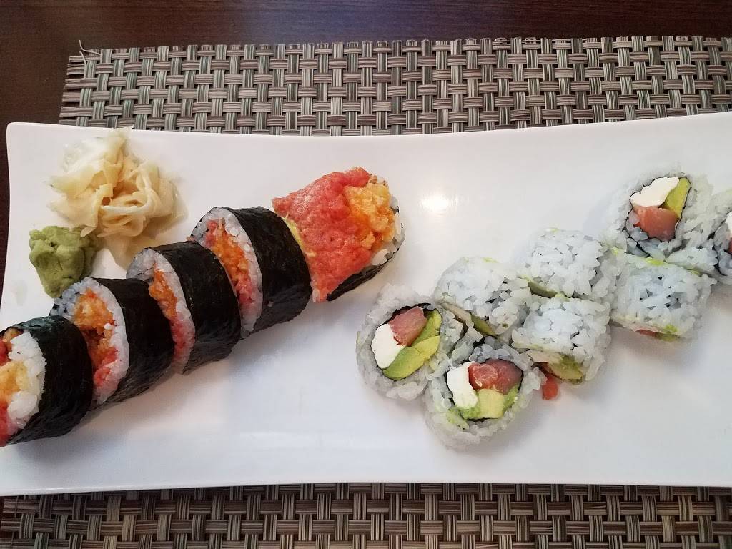 Fish & Knife Japanese Cuisine | restaurant | 2001 TX-114 #190, Trophy Club, TX 76262, USA | 8174900107 OR +1 817-490-0107