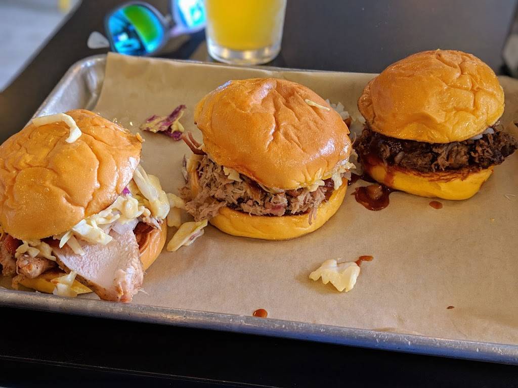 SLAB BBQ & Beer | restaurant | 7101 W, TX-71, Austin, TX 78735, USA | 5122438000 OR +1 512-243-8000