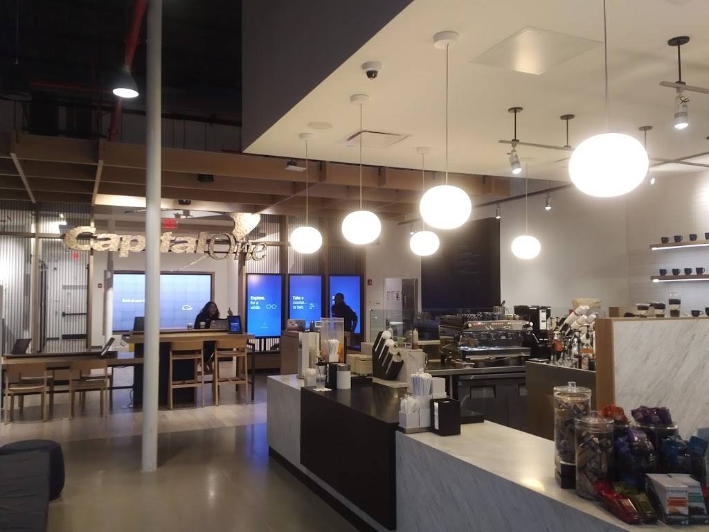 Derby Street Shops | shopping mall | 100 Derby St, Hingham, MA 02043, USA | 7817497800 OR +1 781-749-7800