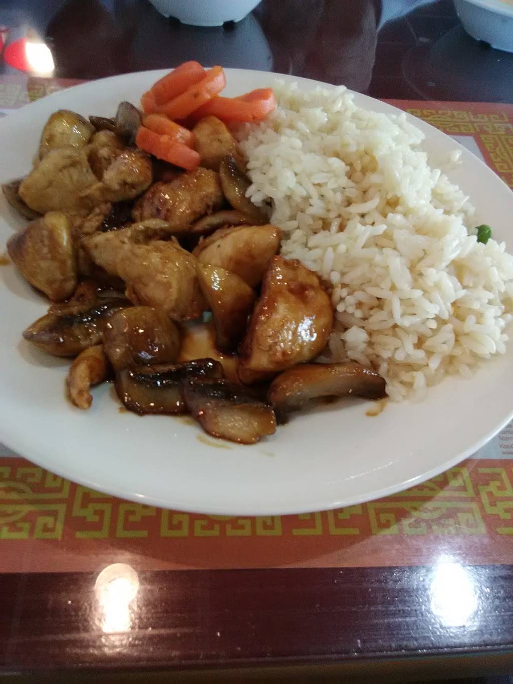 Tokyo Express | restaurant | 1170 Memorial Blvd N, Martinsville, VA 24112, USA | 2766327599 OR +1 276-632-7599