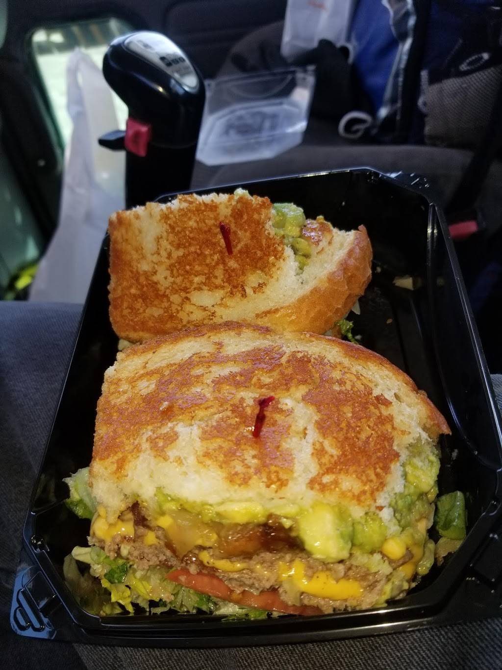 The Habit Burger Grill | restaurant | 1425 Ary Ln, Dixon, CA 95620, USA | 7076359350 OR +1 707-635-9350