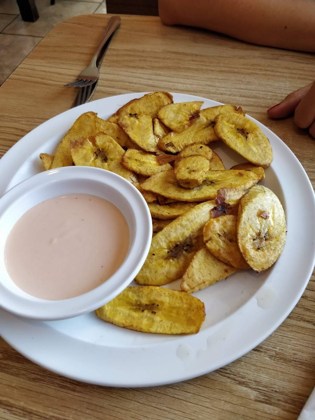 El Pulgarcito | restaurant | 5921 Merriam Dr, Merriam, KS 66203, USA | 9133843887 OR +1 913-384-3887