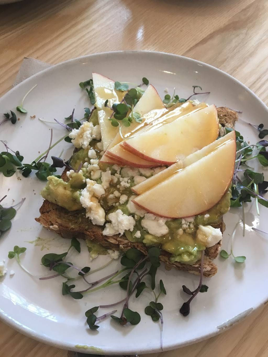 The Granola Bar of Fairfield | cafe | 1876 Black Rock Turnpike, Fairfield, CT 06825, USA | 2036924311 OR +1 203-692-4311