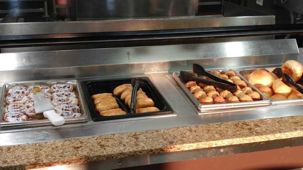 Golden Corral Buffet & Grill | meal takeaway | 685 W Fleming Dr, Morganton, NC 28655, USA | 8284756366 OR +1 828-475-6366