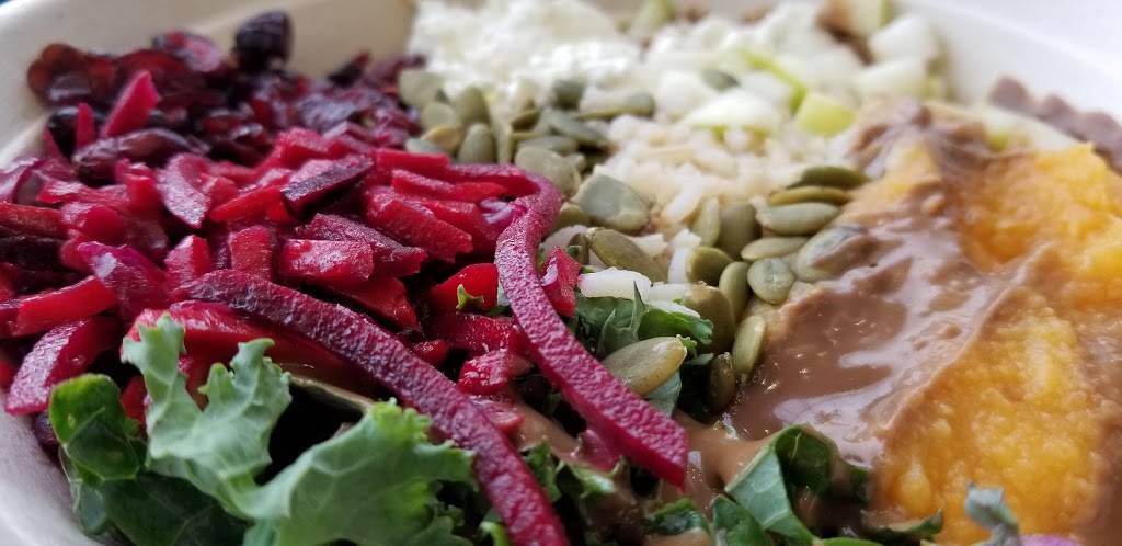 Freshii | restaurant | BB&T Center, 200 S College St #312, Charlotte, NC 28202, USA | 9802986704 OR +1 980-298-6704