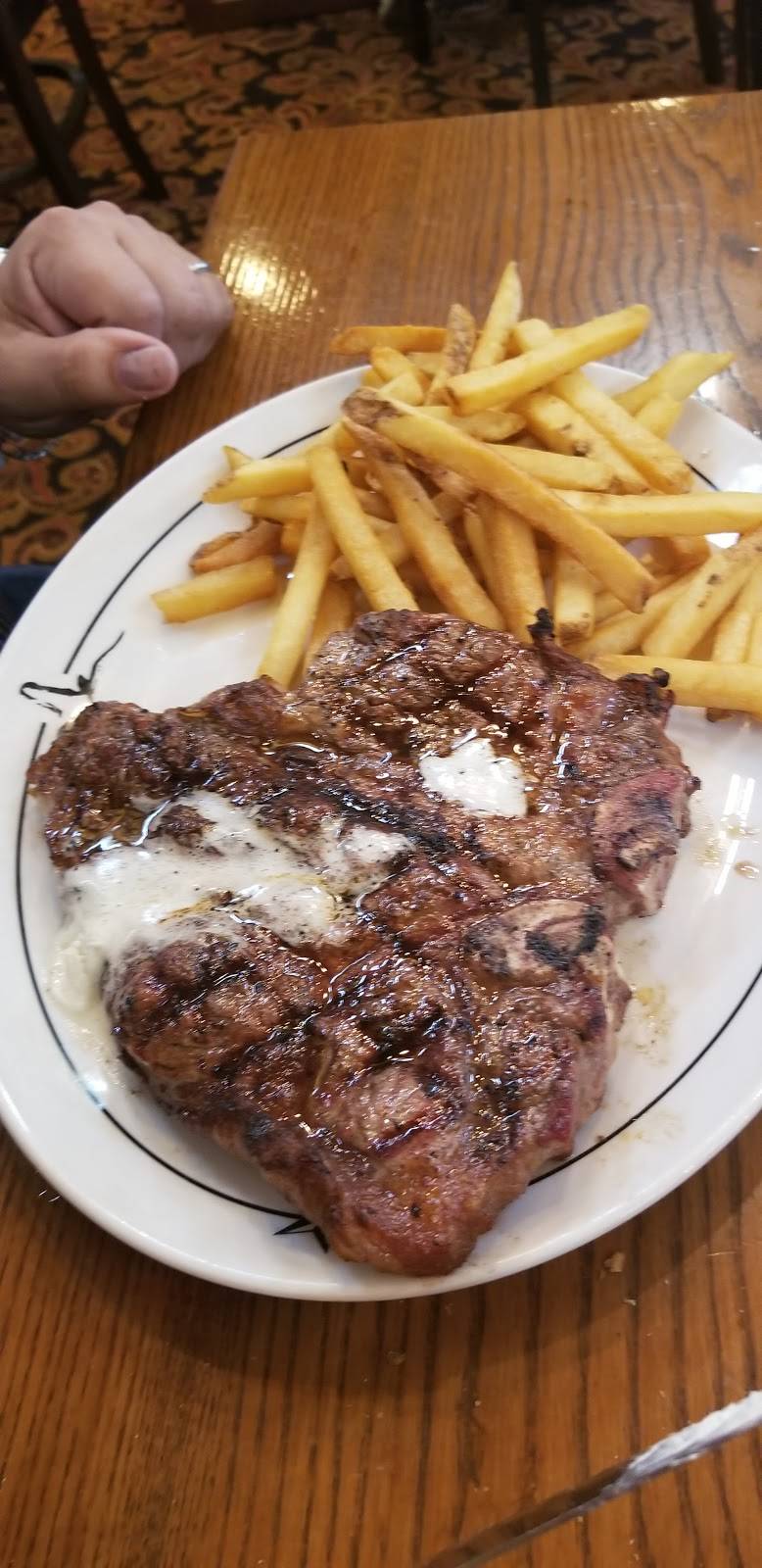 Saltgrass Steak House | restaurant | 8943 Katy Fwy, Houston, TX 77024, USA | 7134616111 OR +1 713-461-6111