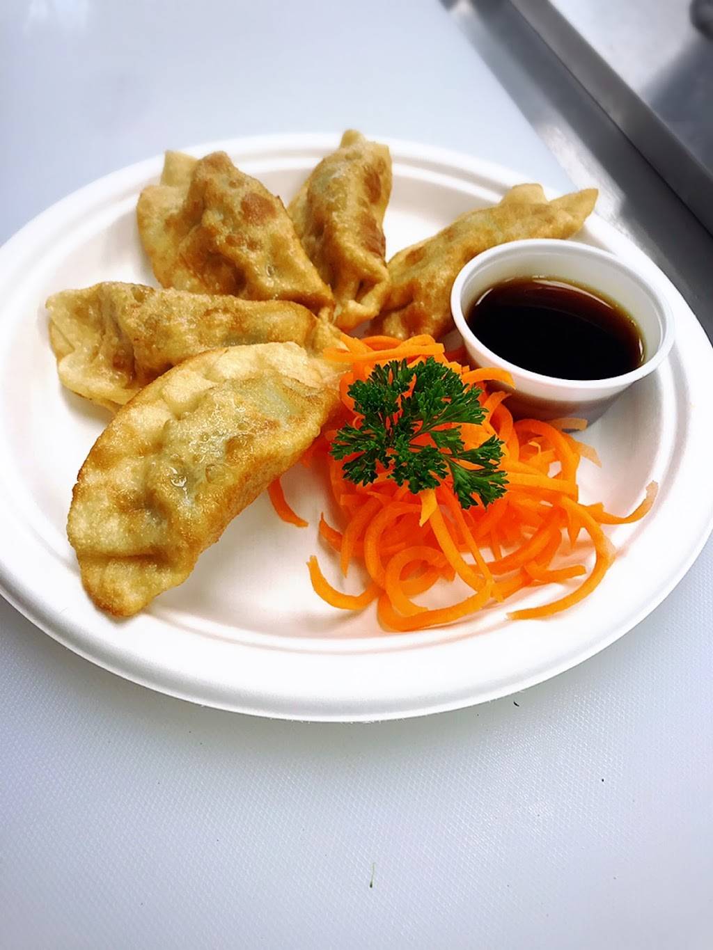 Patama Thai Kitchen | restaurant | 101 S Maple Ave unit E, Purcellville, VA 20132, USA | 5403385859 OR +1 540-338-5859