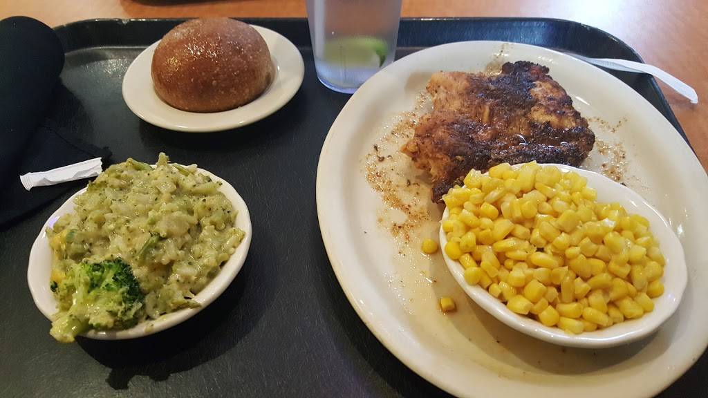 Lubys | restaurant | 11250 Northwest Fwy, Houston, TX 77092, USA | 7136887056 OR +1 713-688-7056