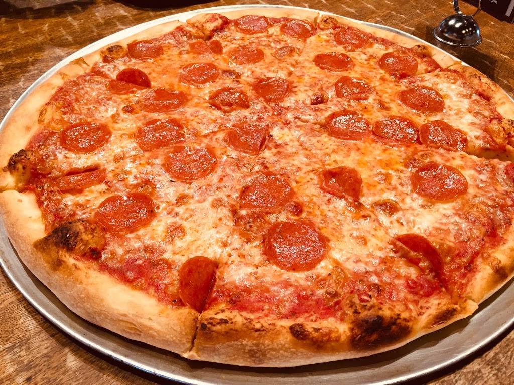 State Street Pizza & Grill | restaurant | 148 W State St, Kennett Square, PA 19348, USA | 6104444642 OR +1 610-444-4642