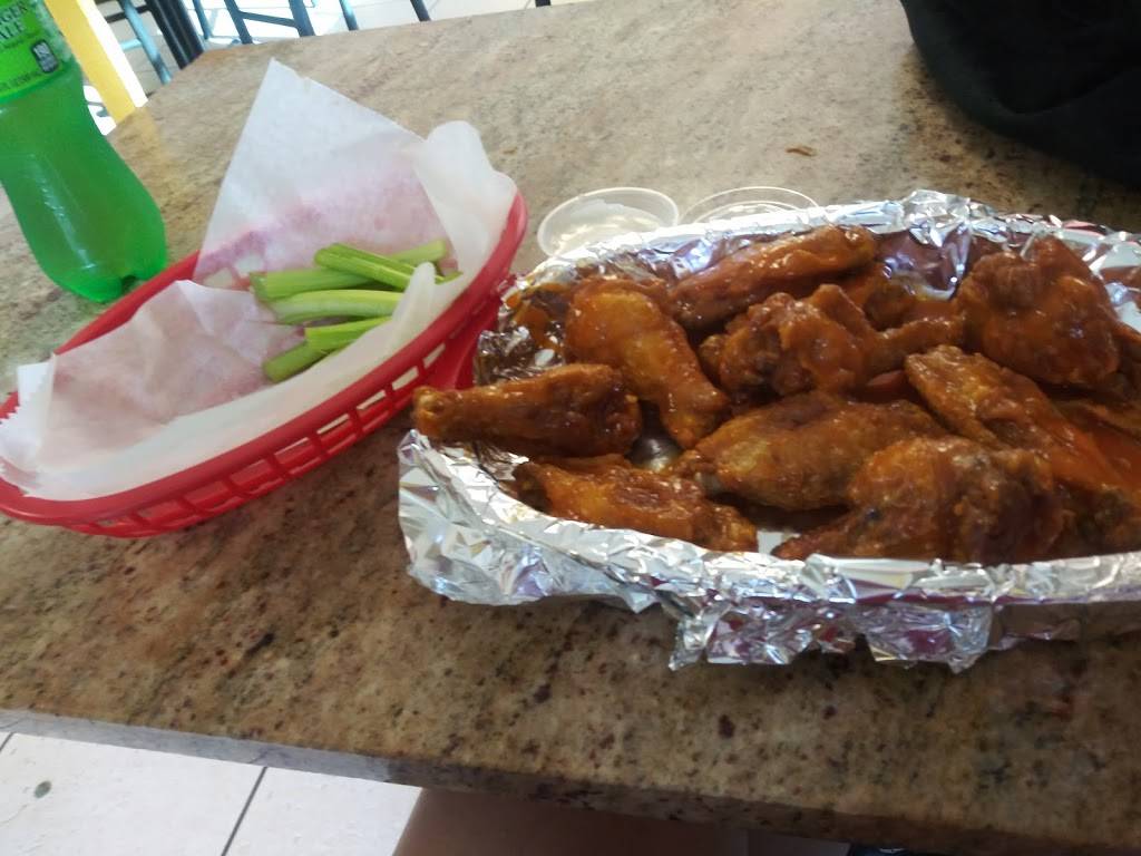 Palm Riverside Pizzeria | restaurant | 6202 Palm River Rd, Tampa, FL 33619, USA | 8136274100 OR +1 813-627-4100