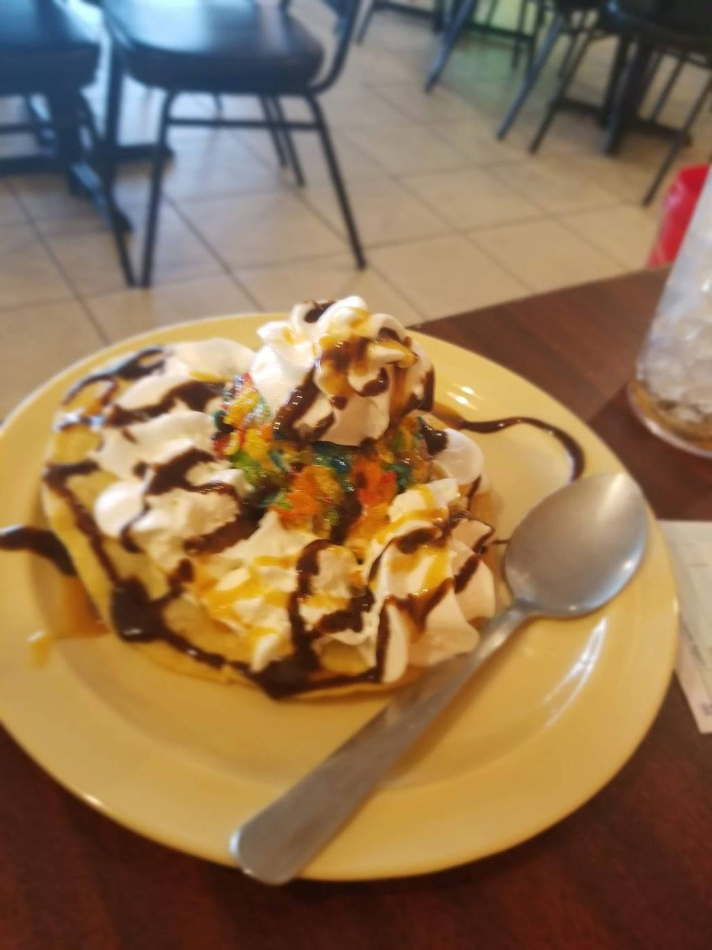 Los primos Mexican restaurant | restaurant | 240 Daniel Boone Dr, Barbourville, KY 40906, USA | 6065456000 OR +1 606-545-6000