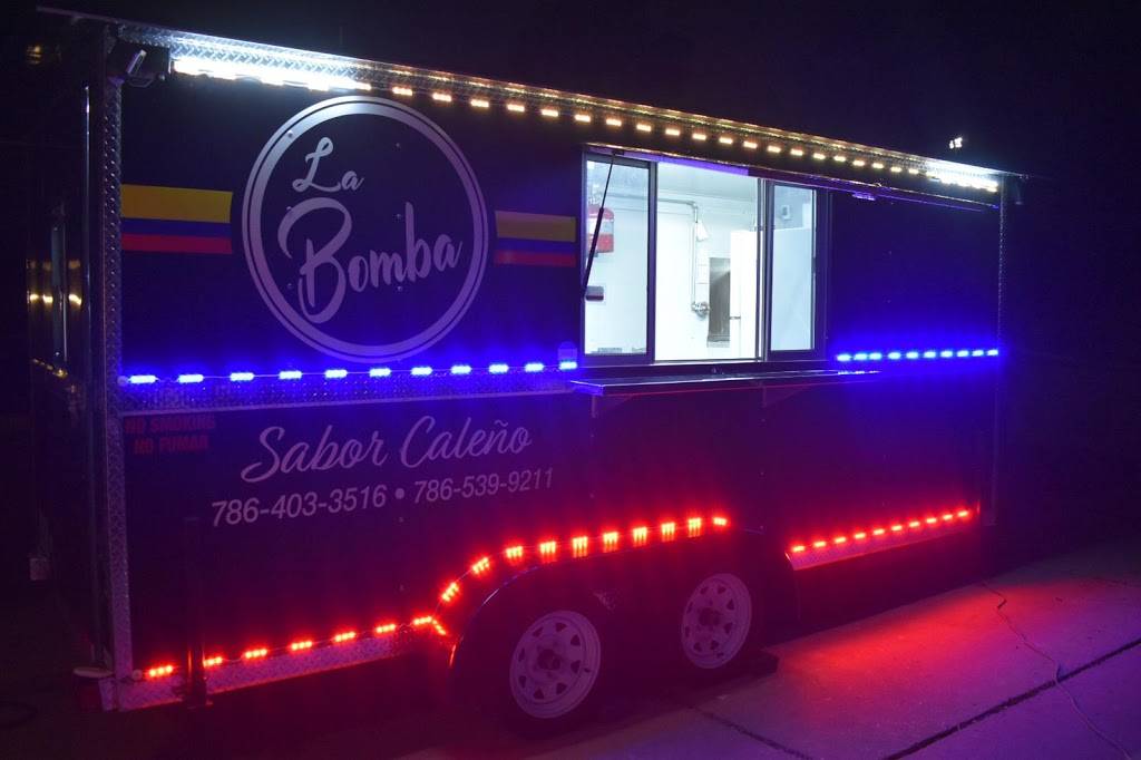 La Bomba Food Truck | restaurant | 4696 Hwy 6 N, Houston, TX 77084, USA | 7863254520 OR +1 786-325-4520