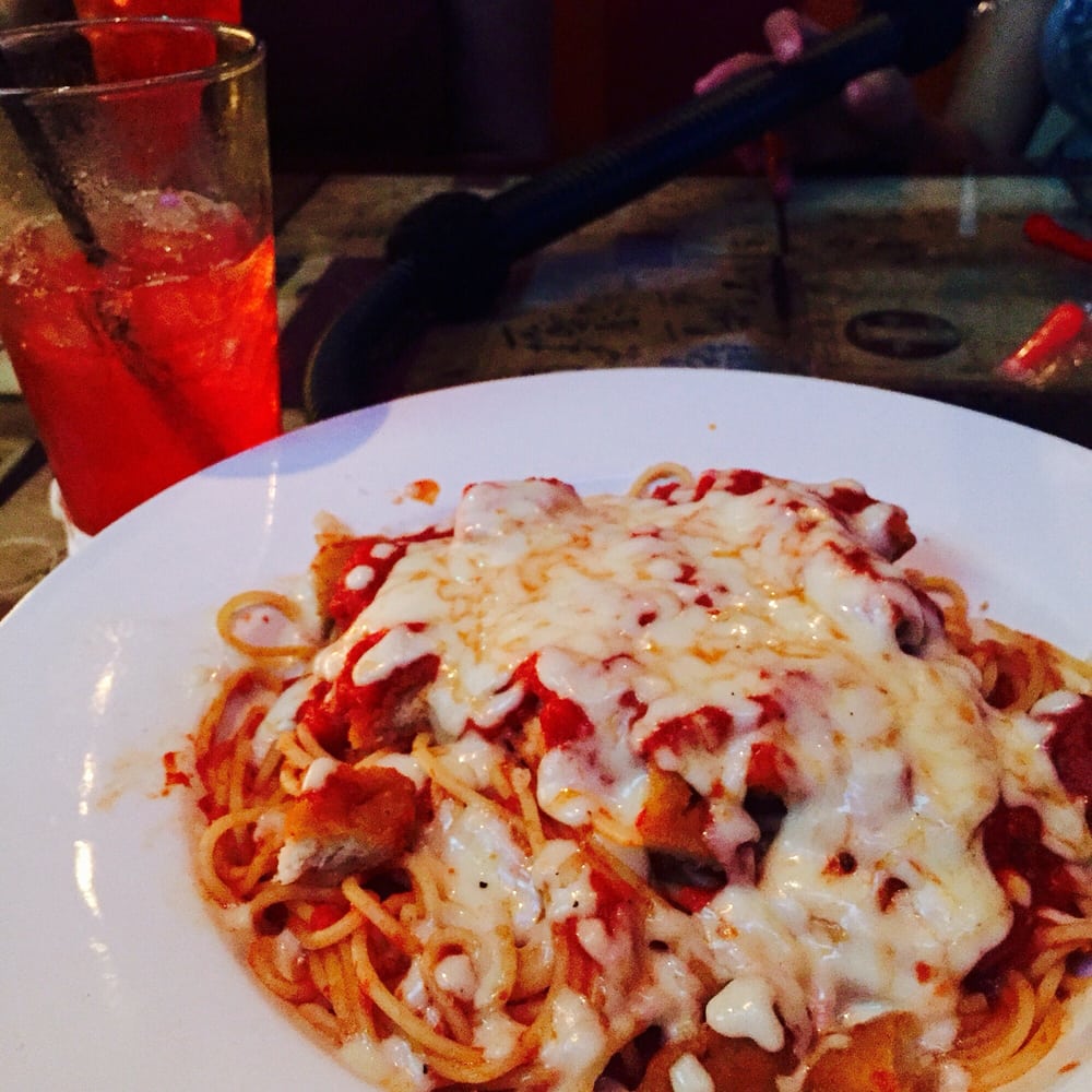 Empire Lounge & Pizzeria | night club | 5920 S Dixie Hwy, Miami, FL 33143, USA | 3056621331 OR +1 305-662-1331