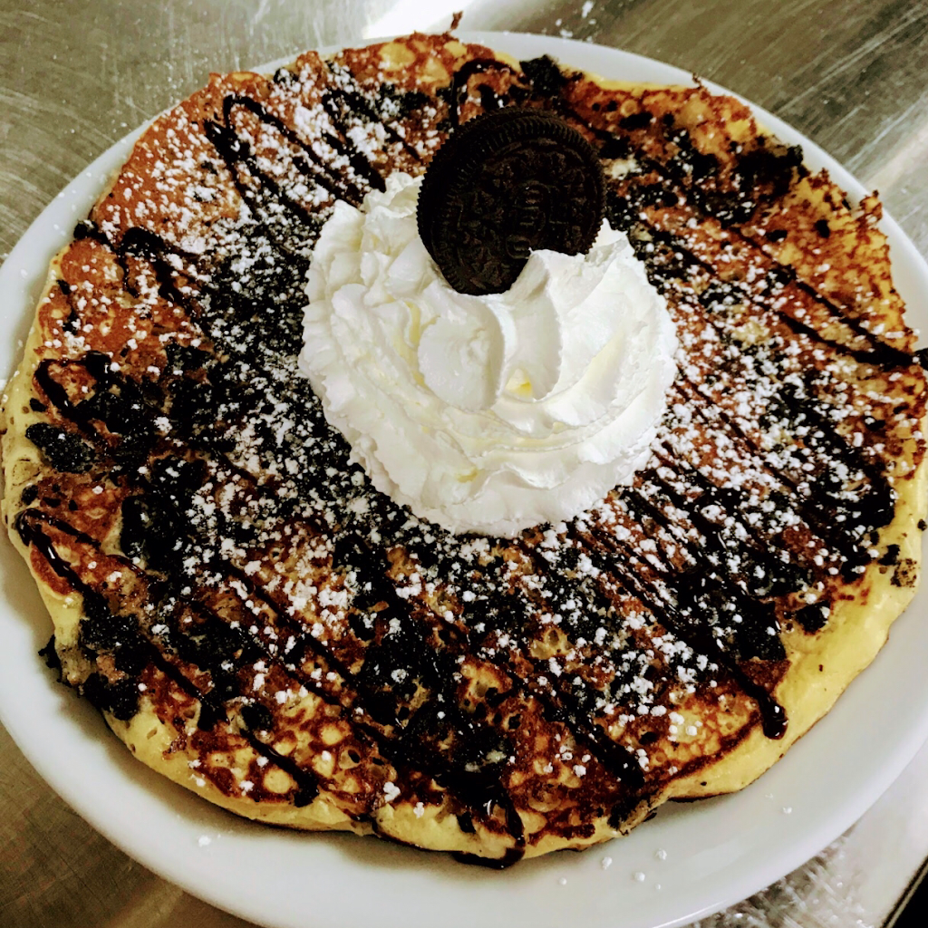 WynBurg Cafe | restaurant | 306 E Rand Rd, Arlington Heights, IL 60004, USA | 8473988900 OR +1 847-398-8900