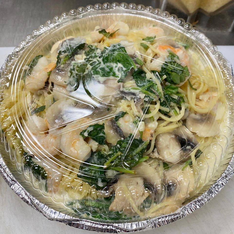 Mangia Pizza at the Fireplace | restaurant | 718 NJ-17 N, Paramus, NJ 07652, USA | 2014454100 OR +1 201-445-4100