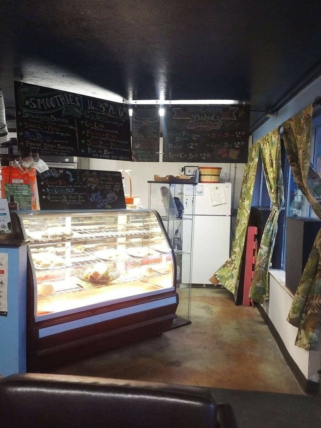 Twisted Smoothie Co. | restaurant | 5640 W 29th Ave, Wheat Ridge, CO 80214, USA | 3035931475 OR +1 303-593-1475