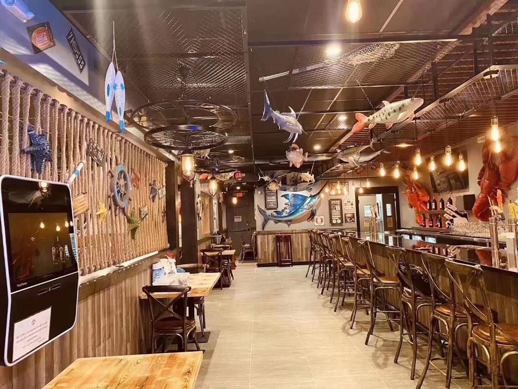 Mr. & Mrs. Crab | restaurant | 7220 S Orange Blossom Trail, Orlando, FL 32809, USA | 4072334945 OR +1 407-233-4945