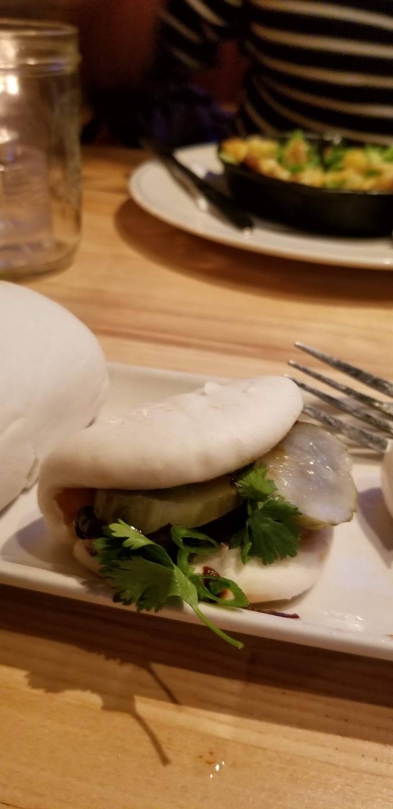 Park Corner Bistro | restaurant | 20 Kennebec Ave # H, Oak Bluffs, MA 02557, USA | 5086969922 OR +1 508-696-9922