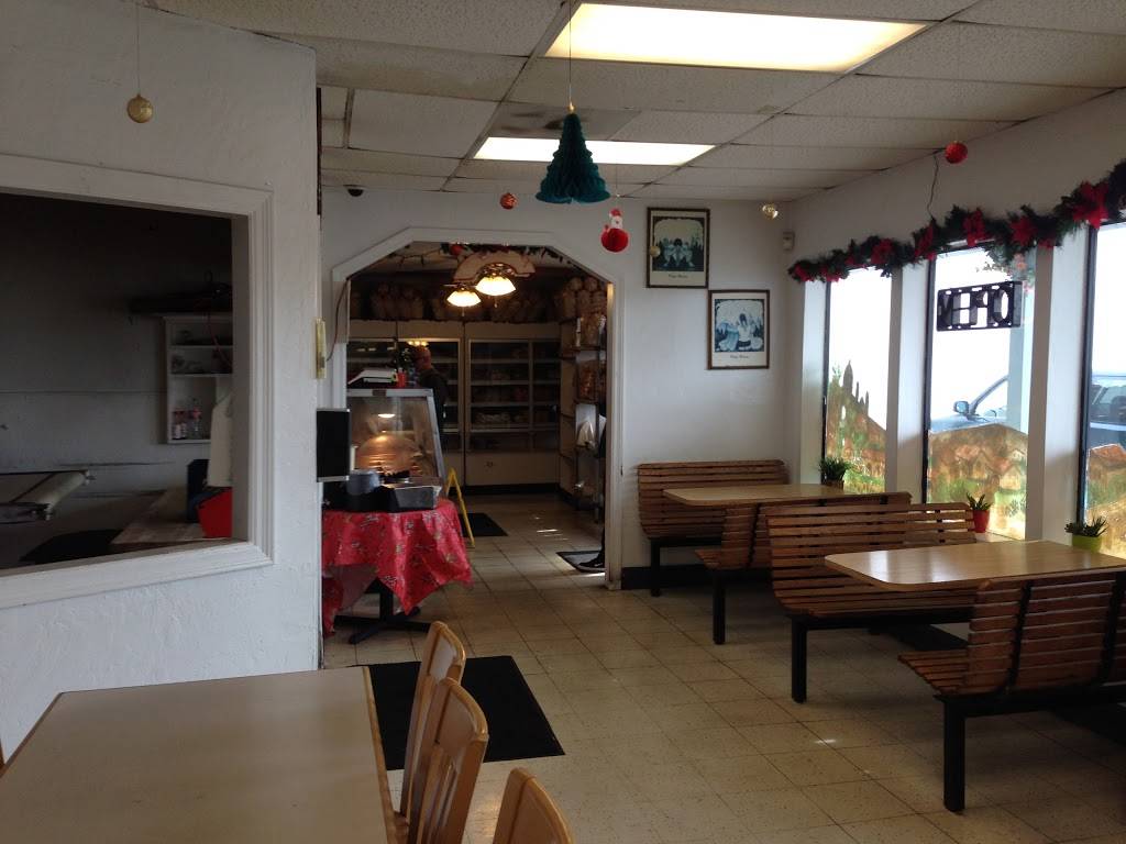 Julians Mexican Food Products | restaurant | 12321 E Carson St, Hawaiian Gardens, CA 90716, USA | 5628653100 OR +1 562-865-3100