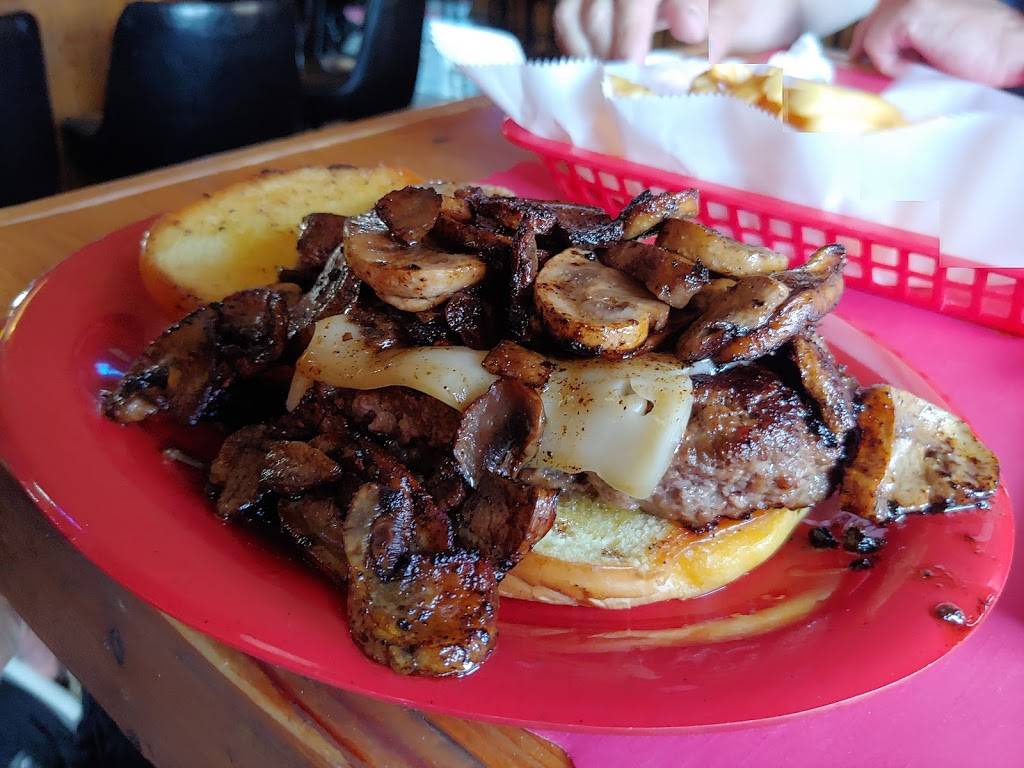 Lady Dawns Sports Bar & Grill | restaurant | 307 S Main St, Blanchardville, WI 53516, USA | 6085234211 OR +1 608-523-4211