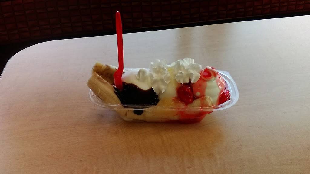 Dairy Queen Grill & Chill | restaurant | 2540 Memorial Blvd, Springfield, TN 37172, USA | 6153847444 OR +1 615-384-7444