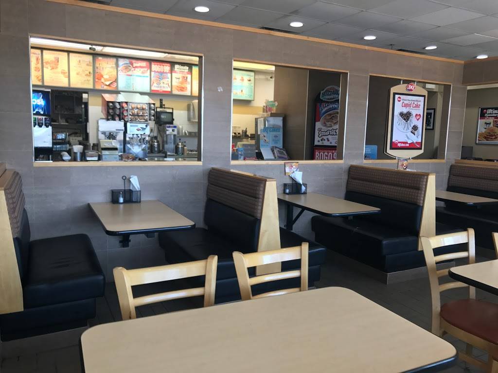 Dairy Queen Grill & Chill | restaurant | 10443 Yonge St, Richmond Hill, ON L4C 3C2, Canada | 9058847005 OR +1 905-884-7005