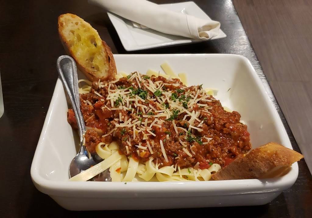 Canopy Mediterranean Grill | restaurant | 10660 Carnegie Ave, Cleveland, OH 44106, USA | 2164562684 OR +1 216-456-2684