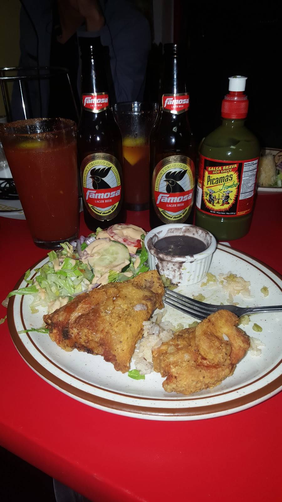 Cecilias Pizza | restaurant | 3515 Mission St, San Francisco, CA 94110, USA | 4158215852 OR +1 415-821-5852