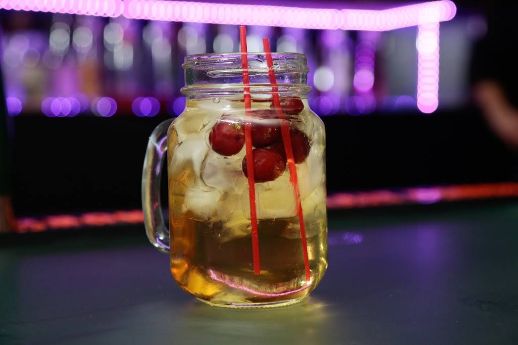 Sangria Patio Bar | restaurant | 930 N Charles St, Baltimore, MD 21201, USA | 4437082279 OR +1 443-708-2279