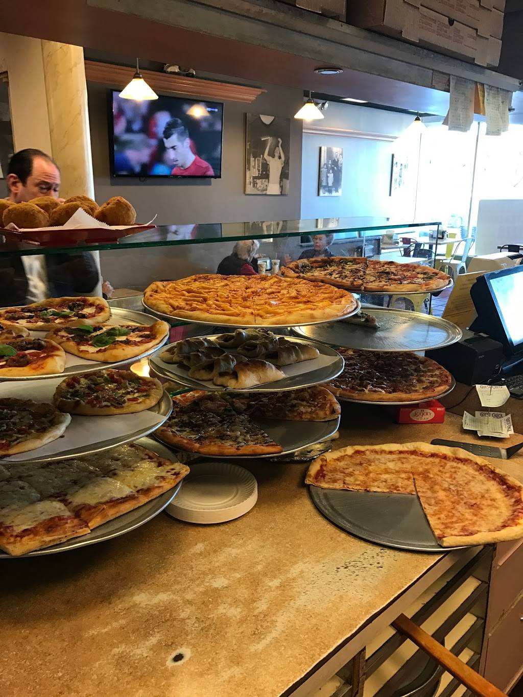 Taverna Della Pizza | restaurant | Old Stage Rd, Spotswood, NJ 08884, USA | 7322512554 OR +1 732-251-2554