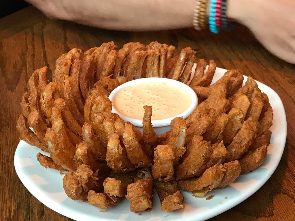 Outback Steakhouse | restaurant | 2485 Vista Way, Oceanside, CA 92054, USA | 7607548825 OR +1 760-754-8825