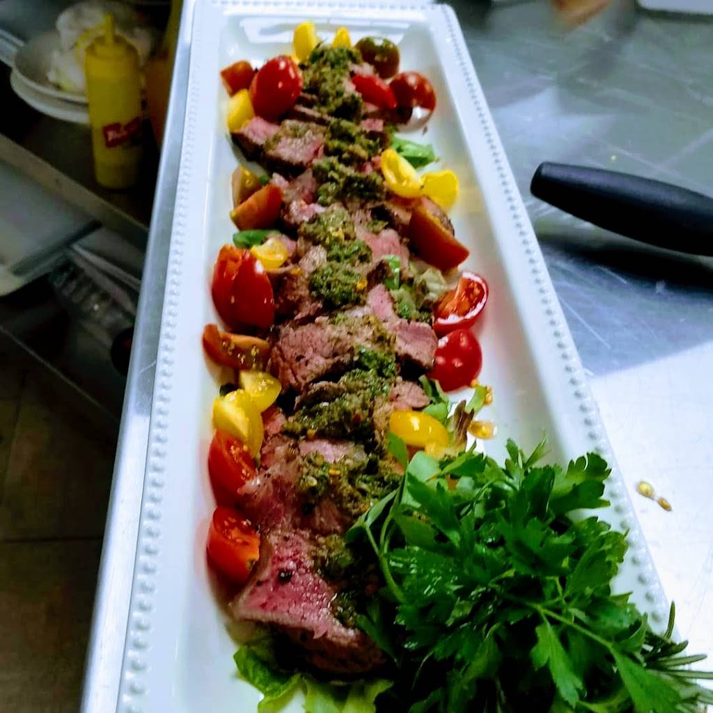 Rizzos By Michael Patrick | restaurant | 492 S Main St, Memphis, TN 38103, USA | 9013046985 OR +1 901-304-6985