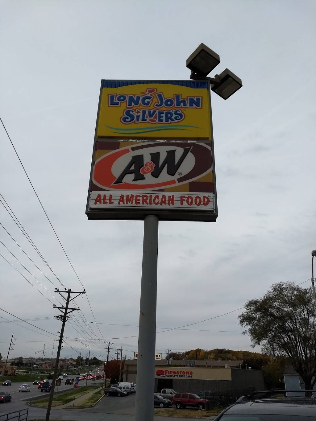 A&W Restaurant | restaurant | 1175 Elizabeth St, Liberty, MO 64068, USA | 8167813990 OR +1 816-781-3990