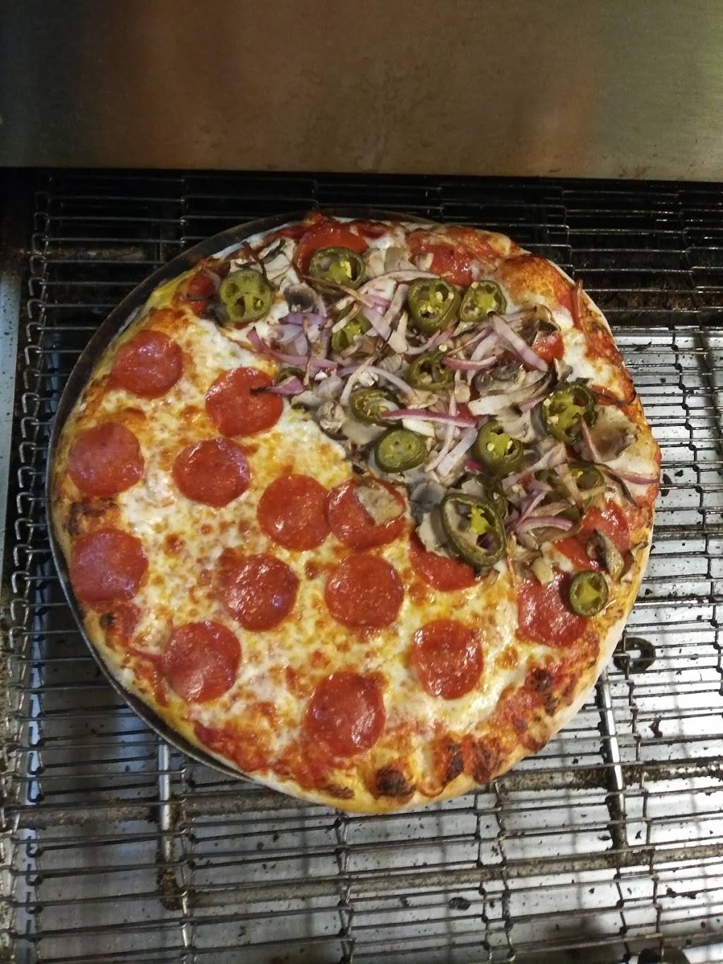 American Pizza | restaurant | 100 W Channel Islands Blvd, Oxnard, CA 93033, USA | 8052402406 OR +1 805-240-2406