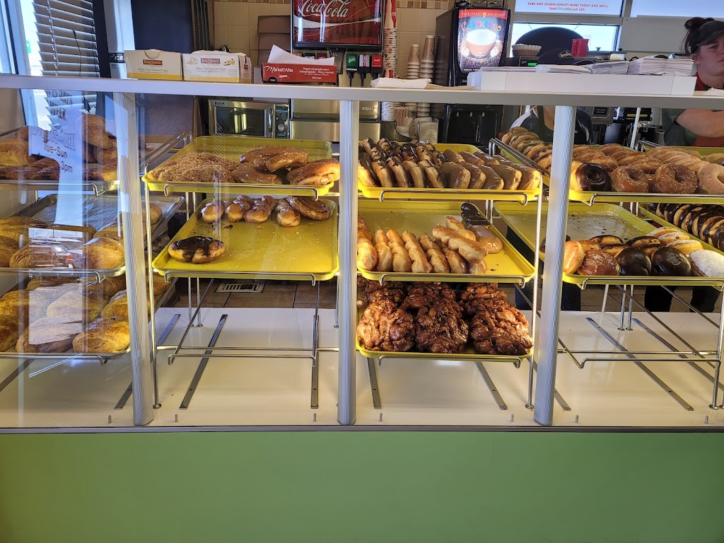 Dandy Donuts & Deli | restaurant | 4630 AZ-95, Fort Mohave, AZ 86426, USA | 9284441100 OR +1 928-444-1100