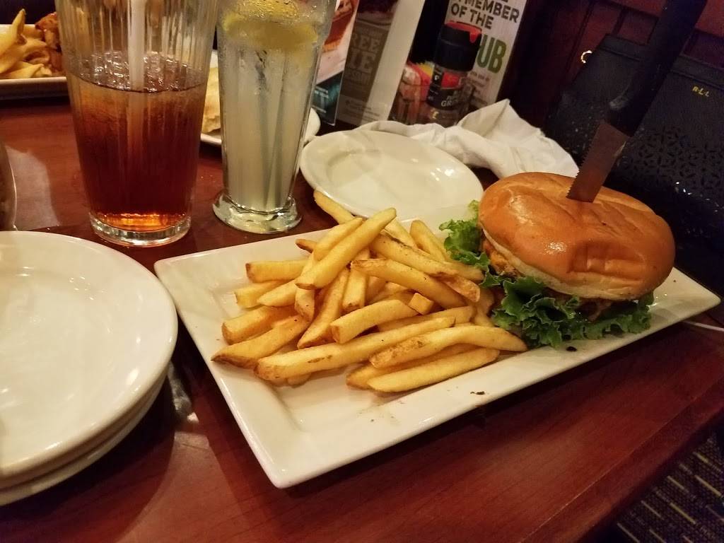 OCharley’s Restaurant & Bar | restaurant | 2077 Interchange Rd, Erie, PA 16509, USA | 8144642957 OR +1 814-464-2957