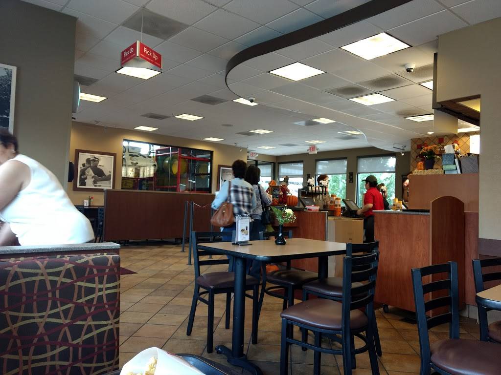 Chick-fil-A | restaurant | 4715 Medical Dr, San Antonio, TX 78229, USA | 2106155293 OR +1 210-615-5293