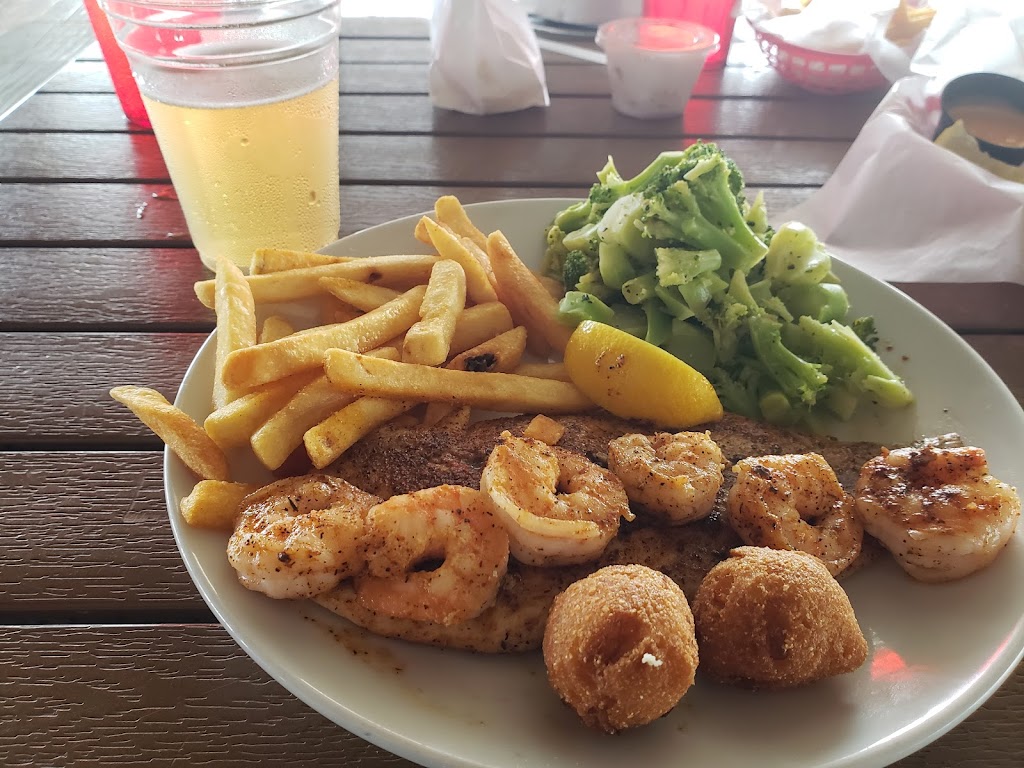 Windjammers on the Pier | restaurant | 8579 Gulf Blvd, Navarre, FL 32566, USA | 8507103239 OR +1 850-710-3239
