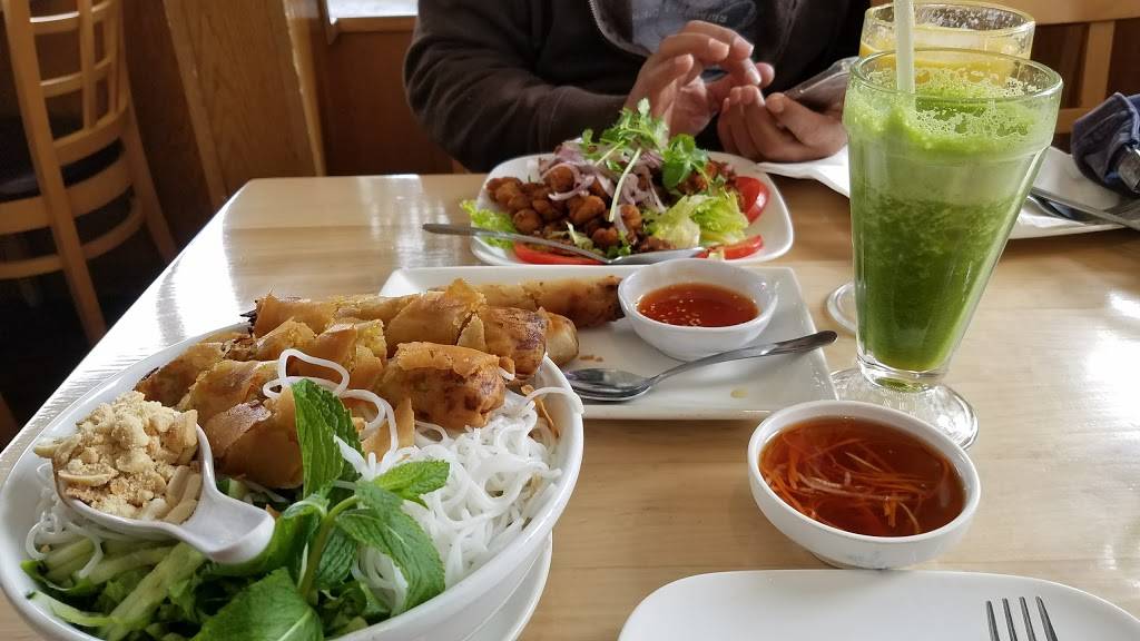 Golden Lotus | Vegetarian Restaurant | restaurant | 1301 Franklin St, Oakland, CA 94612, USA | 5108930383 OR +1 510-893-0383