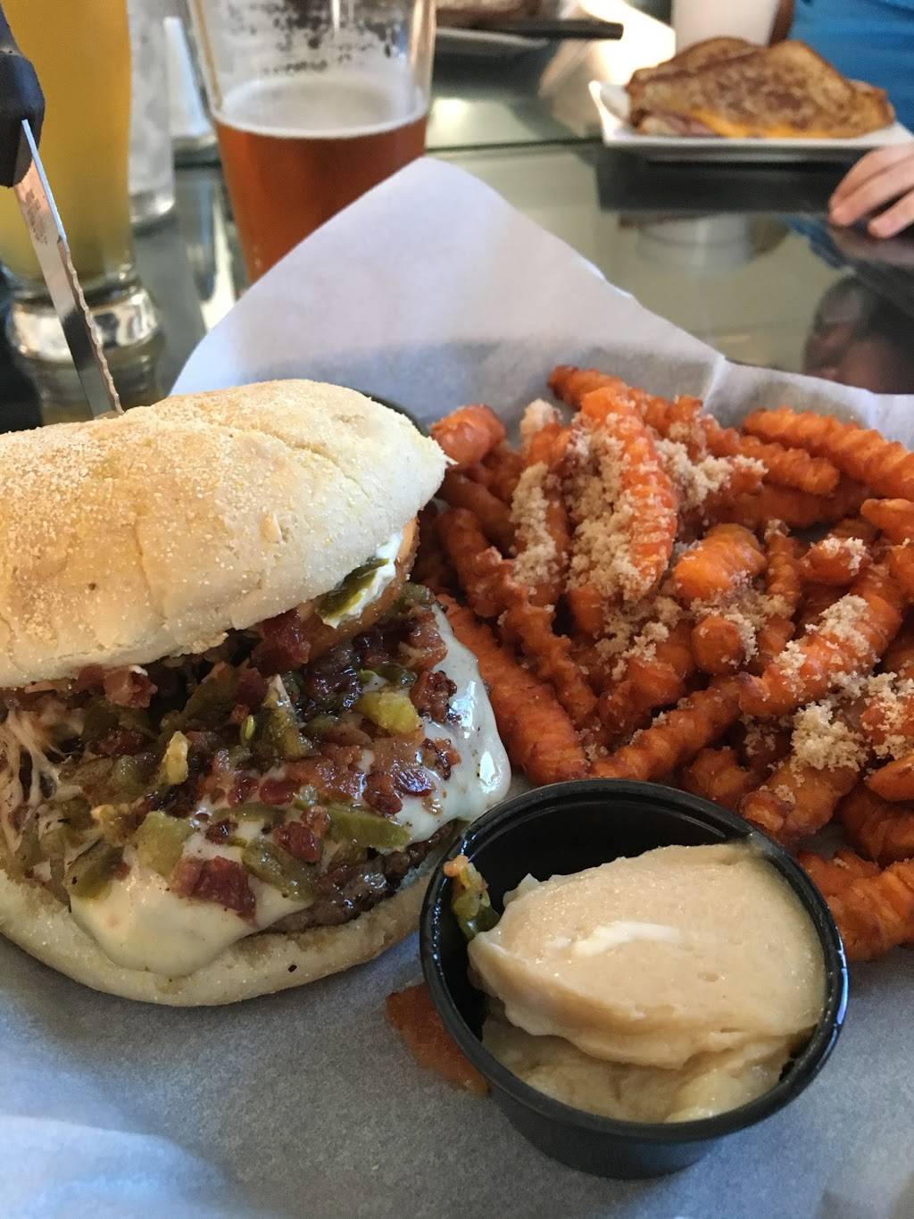 The Brickhouse | restaurant | 358 S Central Ave, Prestonsburg, KY 41653, USA | 6068860909 OR +1 606-886-0909