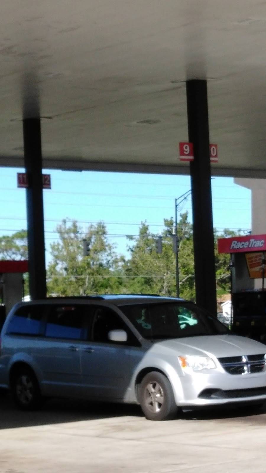 RaceTrac | bakery | 5405 S Semoran Blvd, Orlando, FL 32822, USA | 4072078888 OR +1 407-207-8888