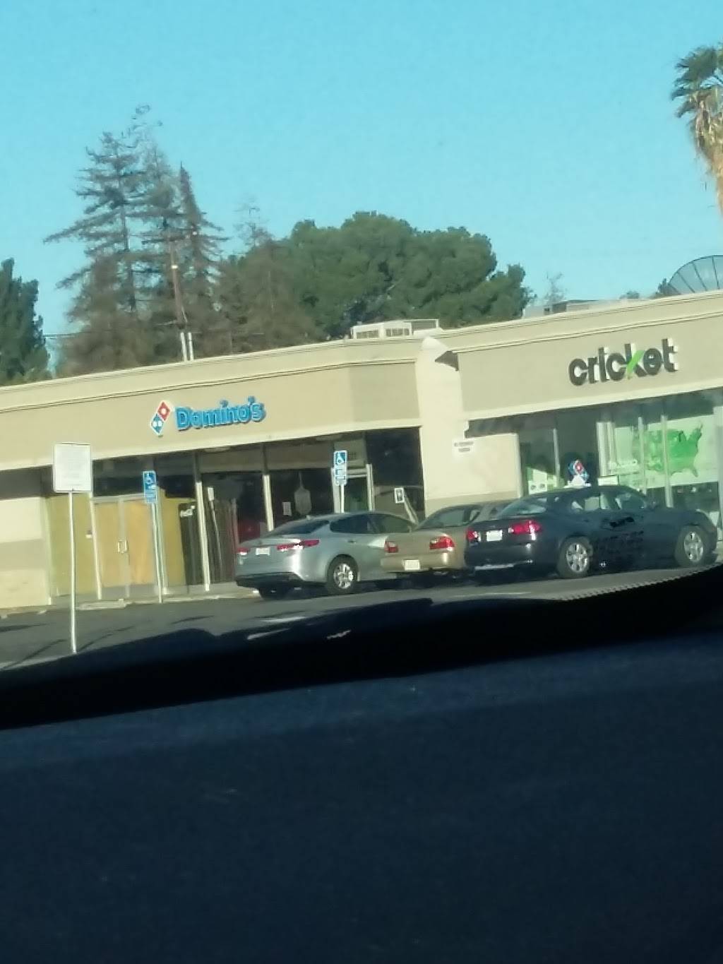 Dominos Pizza | meal delivery | 1621 W Chapman Ave, Orange, CA 92868, USA | 7149789711 OR +1 714-978-9711