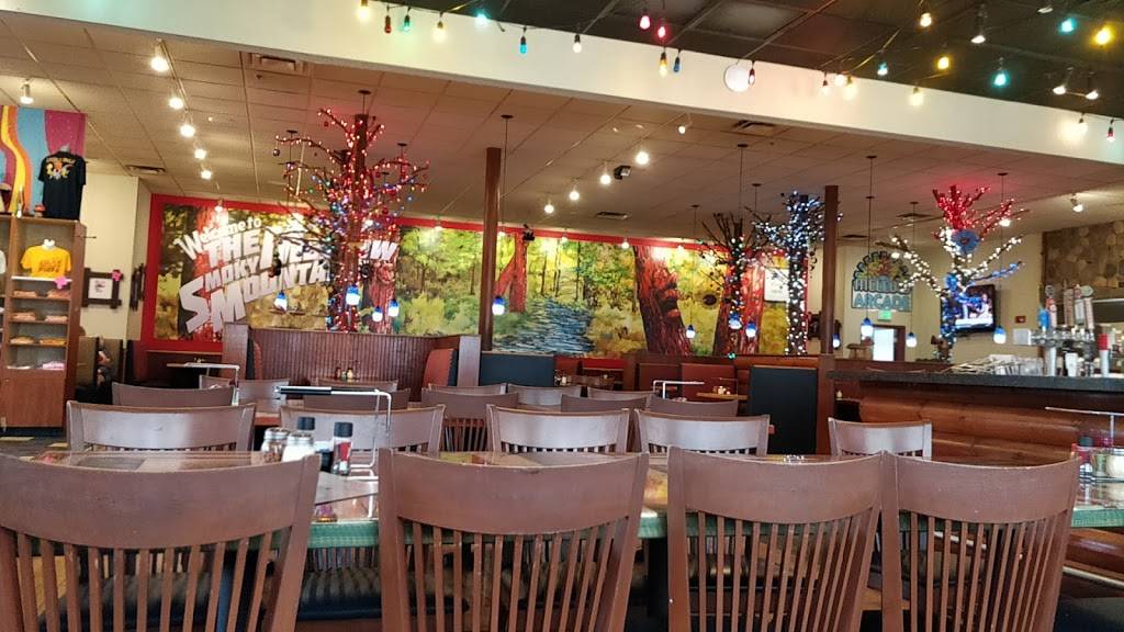 Mellow Mushroom | meal takeaway | 2485 Parkway, Pigeon Forge, TN 37863, USA | 8652862229 OR +1 865-286-2229