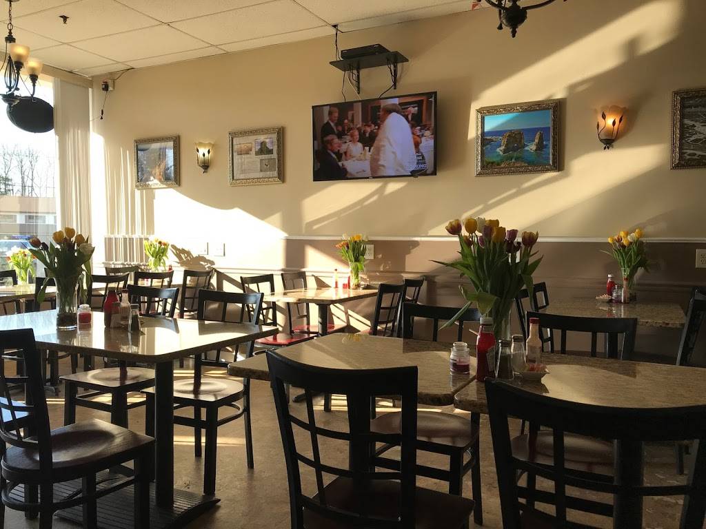 Four Seasons Mediterranean Cuisine | restaurant | 1892 US-130, North Brunswick Township, NJ 08902, USA | 7326586555 OR +1 732-658-6555