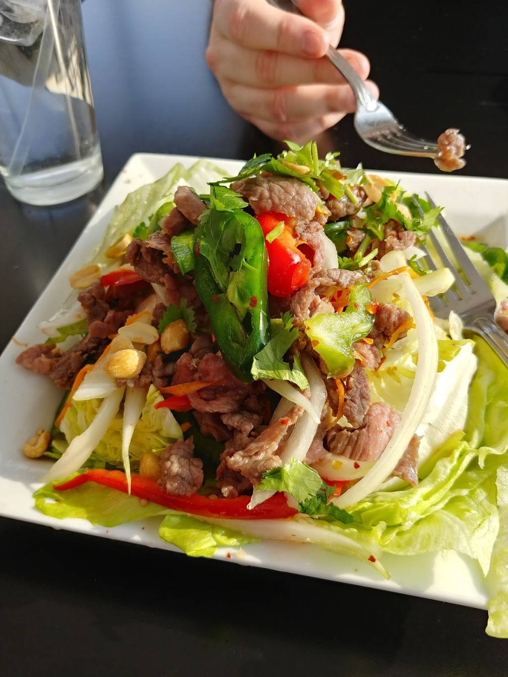 The Kings Thai Cuisine | restaurant | 7890 University Ave NE, Fridley, MN 55432, USA | 7635711188 OR +1 763-571-1188