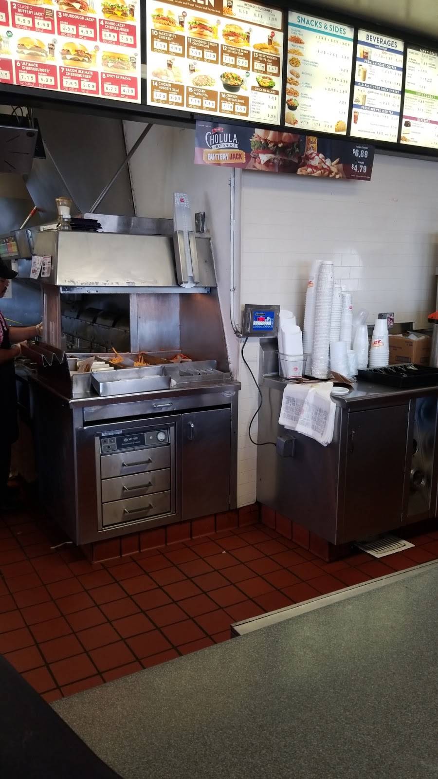 Jack in the Box | restaurant | 18950 Colima Rd, Rowland Heights, CA 91748, USA | 6269137717 OR +1 626-913-7717