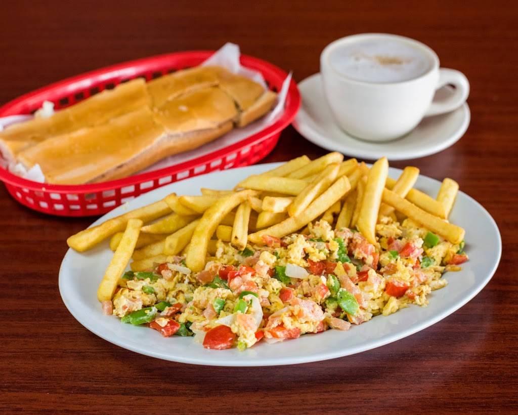 at pipos | restaurant | 2114 W 68th St, Hialeah, FL 33016, USA | 3055120507 OR +1 305-512-0507