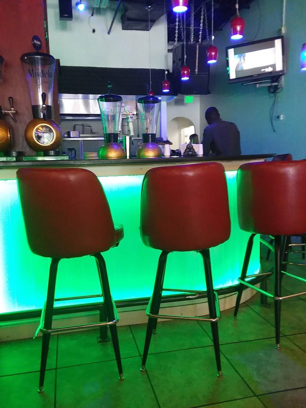 Mexico Lindo Restaurant | restaurant | 5652 Annapolis Rd, Bladensburg, MD 20710, USA | 3017797911 OR +1 301-779-7911